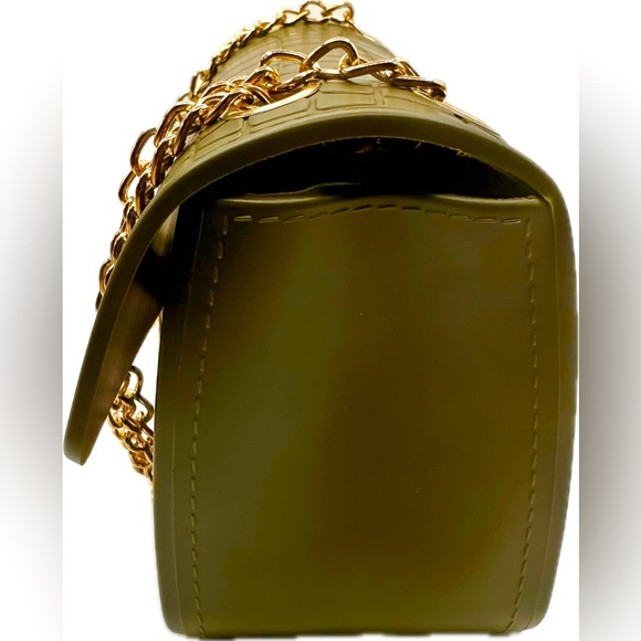 Adorable Small Dark Green Crossbody/Handbag, Good Preowned Cond, Gold Hardware - Picture 6 of 10
